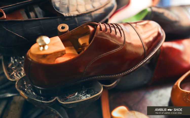 Classic Oxford Shoes